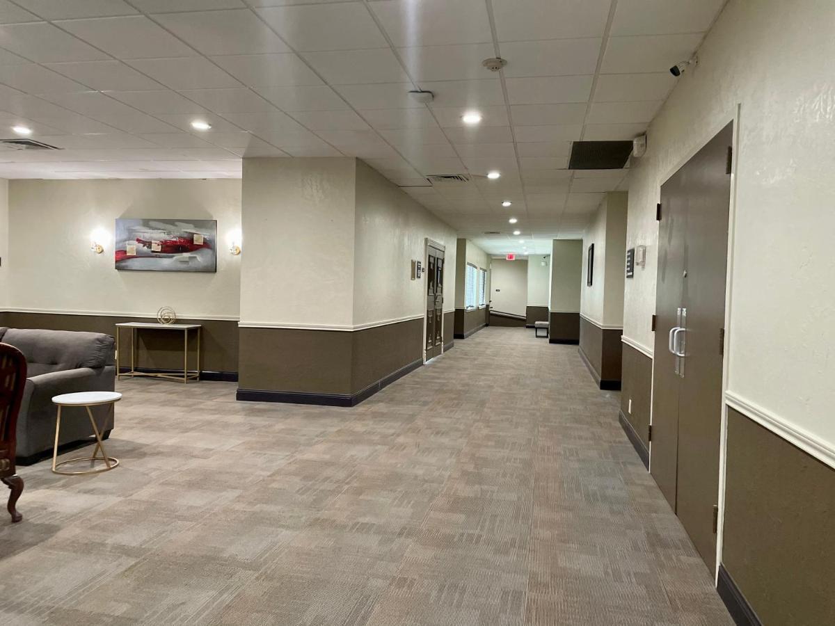 Surestay Plus By Best Western Lawton Esterno foto