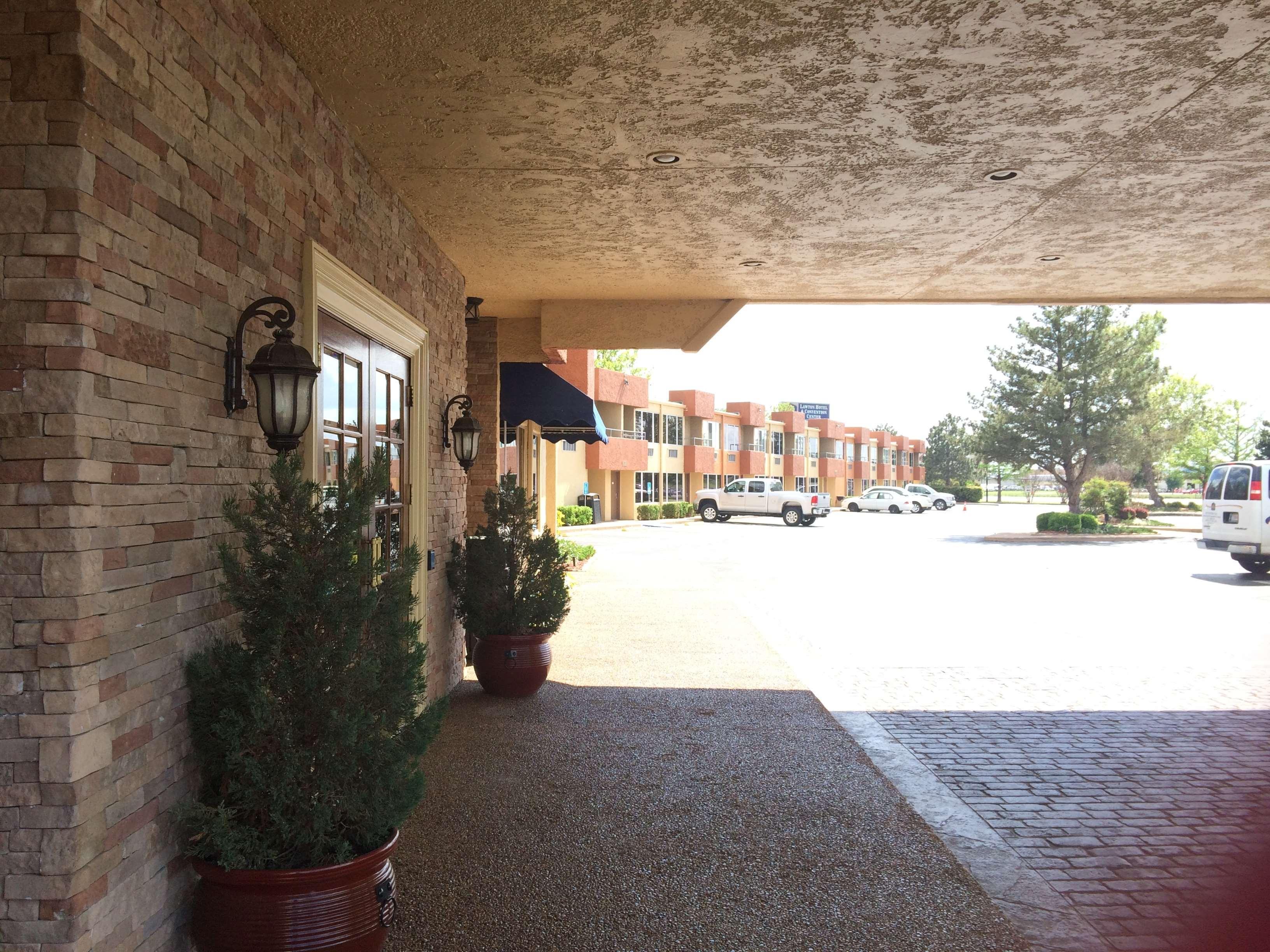 Surestay Plus By Best Western Lawton Esterno foto