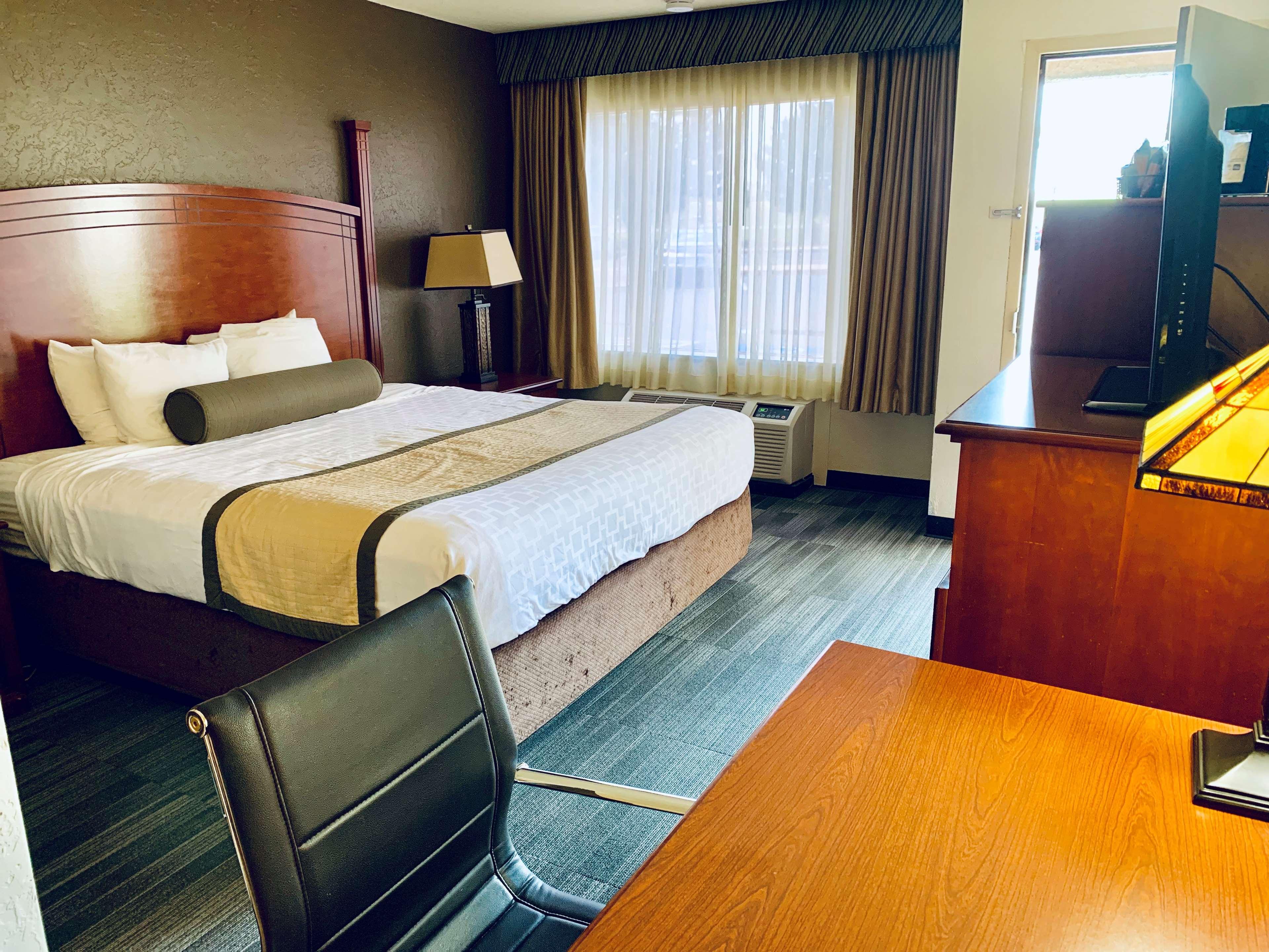 Surestay Plus By Best Western Lawton Esterno foto