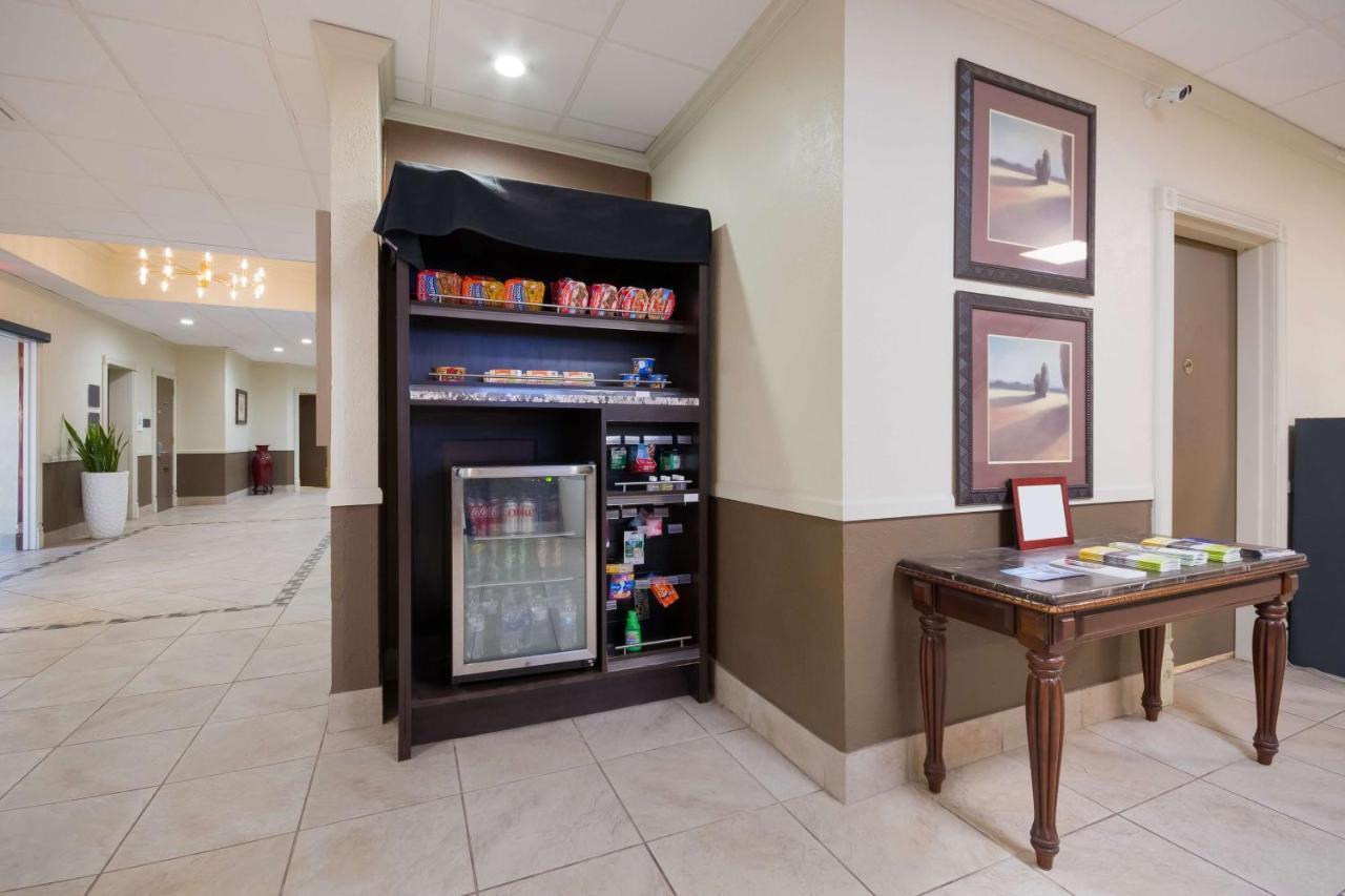 Surestay Plus By Best Western Lawton Esterno foto